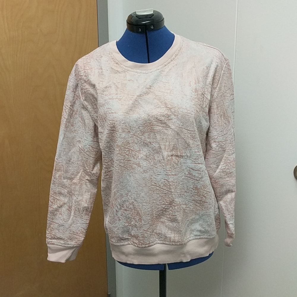 Kenneth Cole Peachy Keen sweatshirt